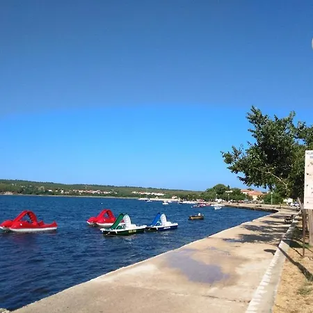 Nekic Apartamento Posedarje